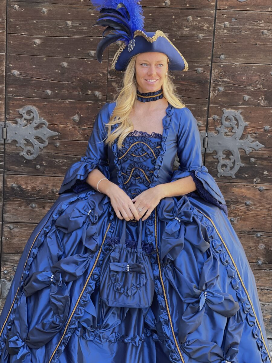 1700’S COSTUME LIDIA