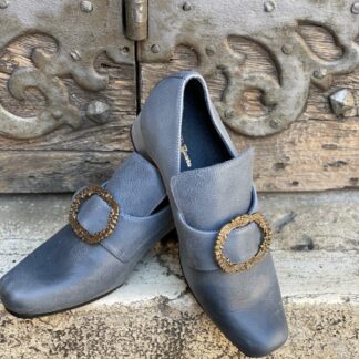 1700’S SHOES LIGHT BLUE
