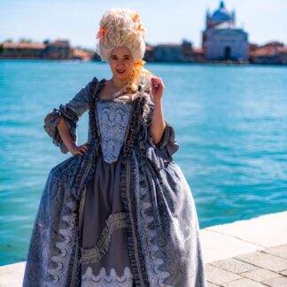 1700’S COSTUME VERONICA