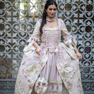 1700’S COSTUME DORA