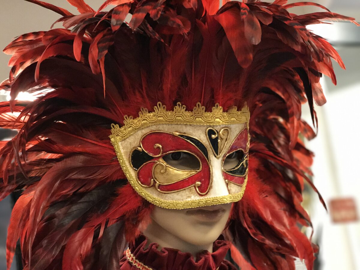 COLOMBINA MASK WITH FEATHERS