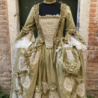1700’s COSTUME VIRNA
