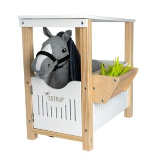 ByAstrup Stable for Cuddle Pony