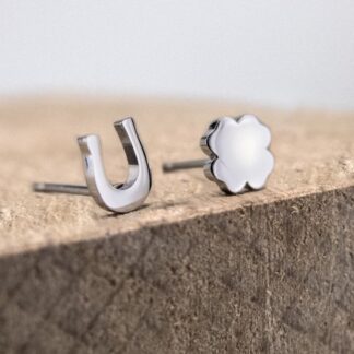 Ponytail & Co earrings horseshoe & clover